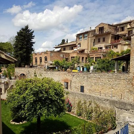 Contemporary Rooms San Gimignano Exterior photo